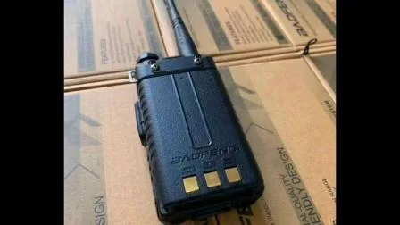 Venda imperdível Baofeng Handhheld Walkie Talkie UV-5r CB Rádio Baofeng UV5r 128CH 5W VHF UHF 136-174MHz e 400-520 Rádio bidirecional